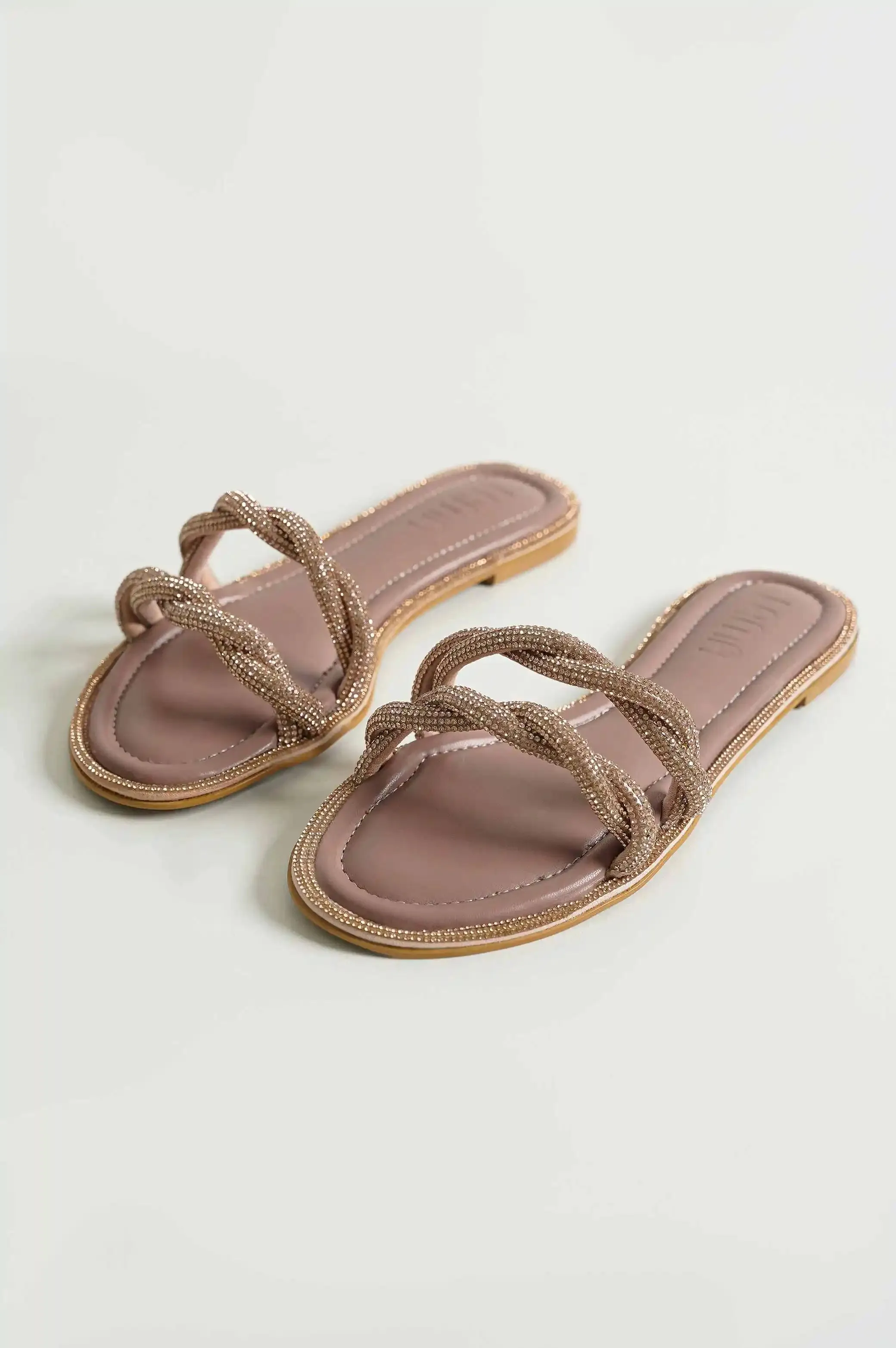 EMBELLISHED SLIDE