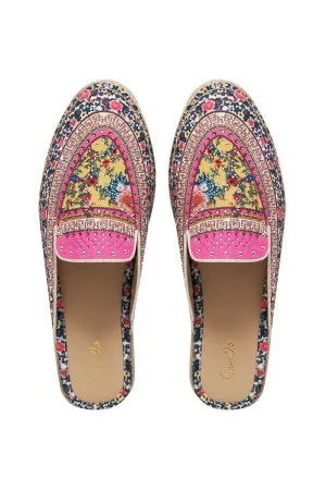 ESPADRILLE SLIPPER PARTY IN THE PALACE