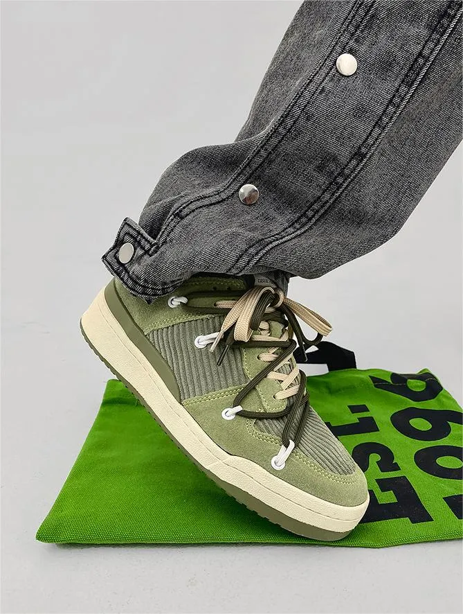 'Lined' Shoes