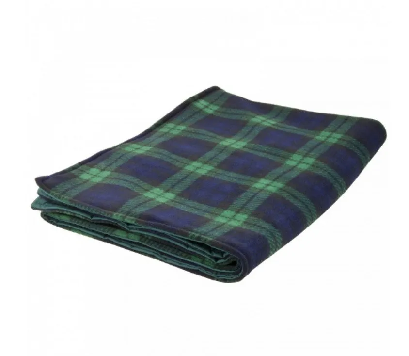 Made in the Mill Water Resistant Cosy Fleece Blanket – Black Watch Tartan