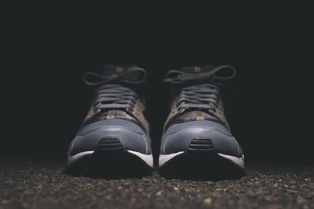 Nike Air Huarache Premium 'Safari' Trainers, Gray